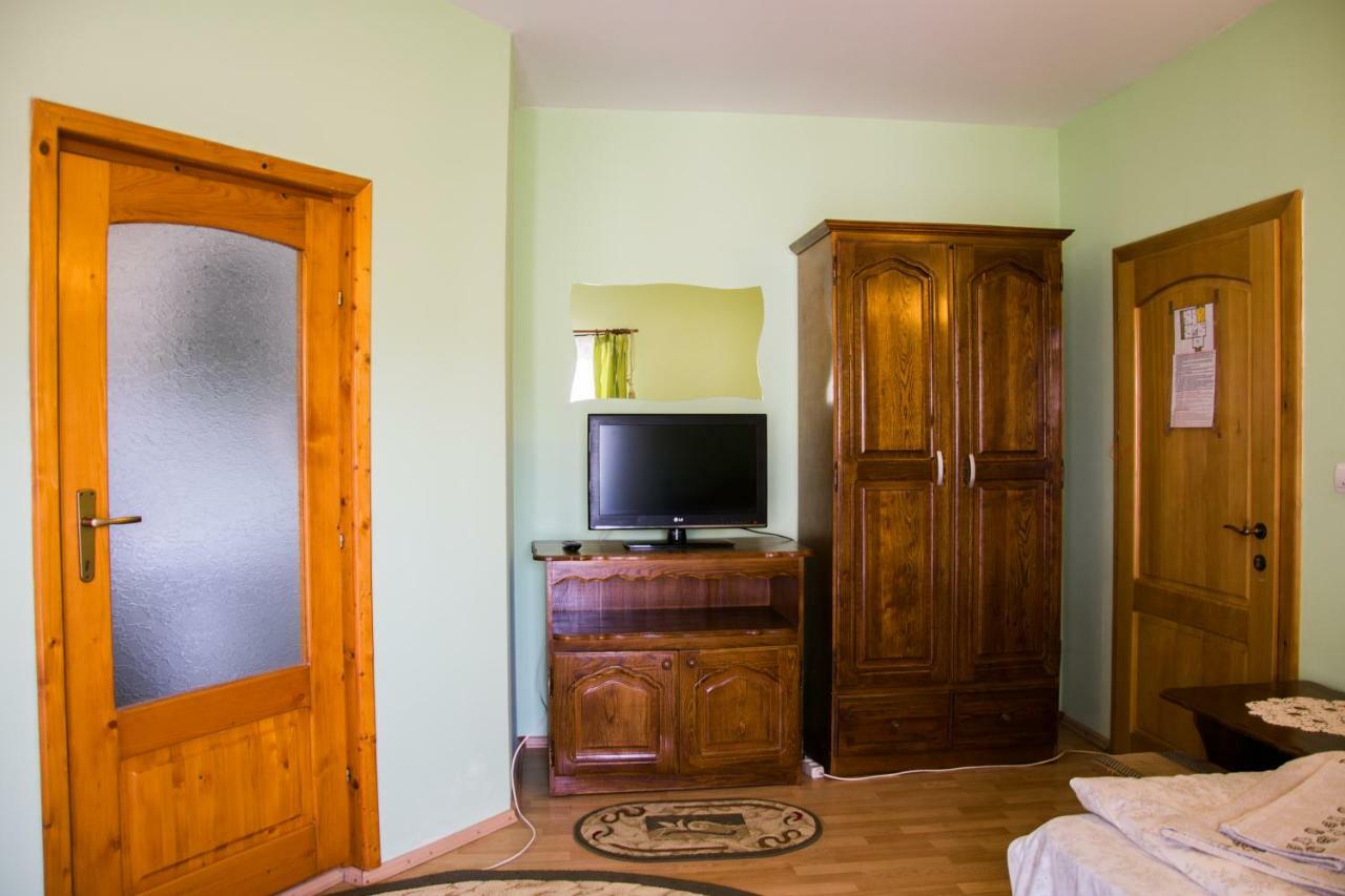 Casa Rares Sucevita Esterno foto